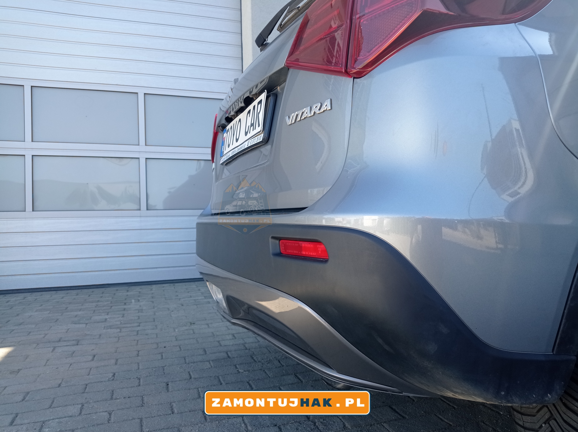 niewidoczne wyciecie do haka holowniczego westfalia a40v w suzuki vitara